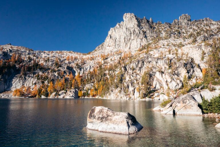 thru-hiking-the-enchantments-complete-guide-to-washington-s-most